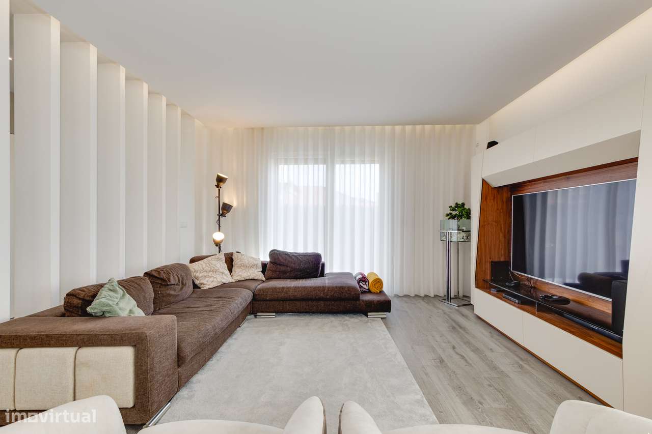 MORADIA COM PISCINA | ROOFTOP VISTA RIO | SANTA IRIA–BAIRRO DO CATIVO - Grande imagem: 5/56