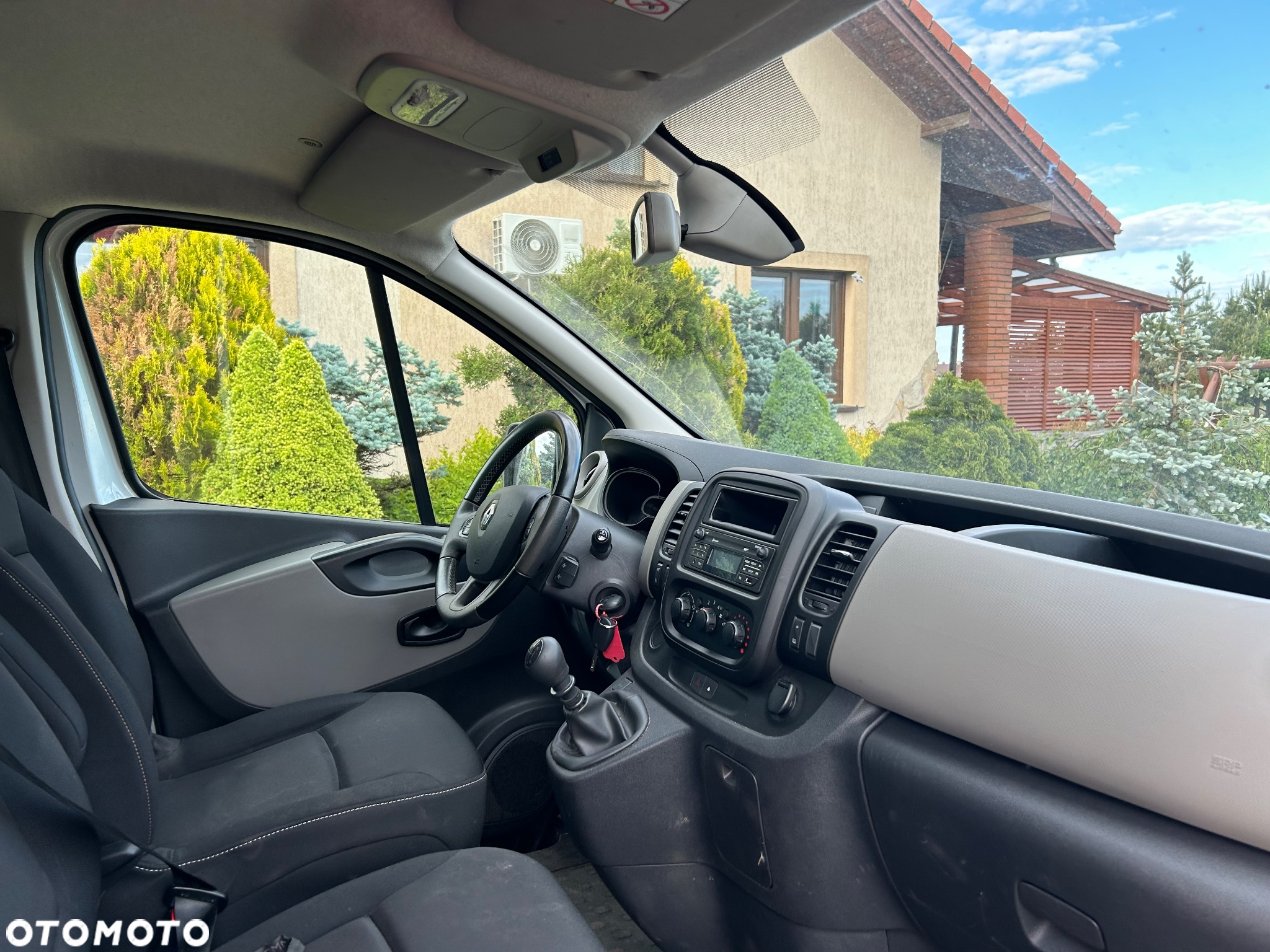 Renault Trafic - 8