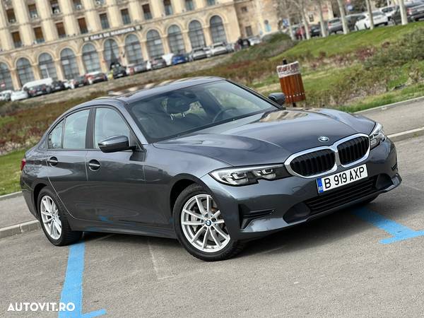 BMW Seria 3 330e AT - 2