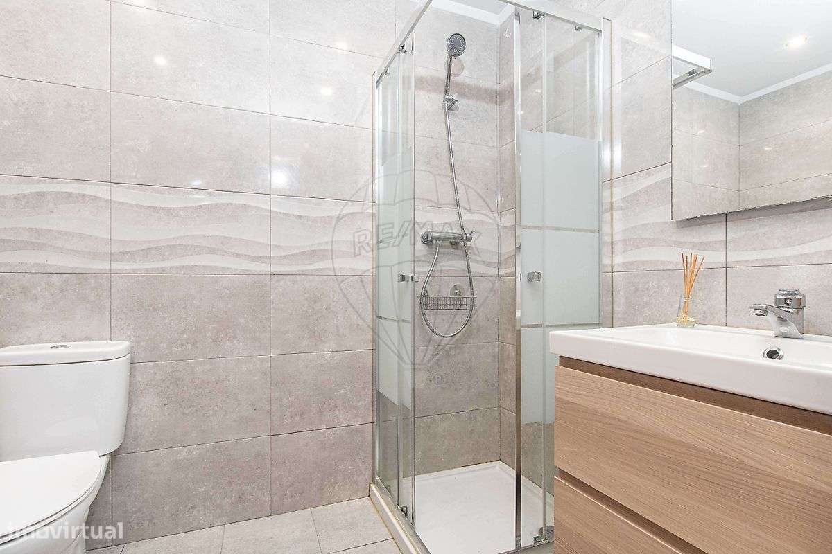 Apartamento T2 Duplex c/ terraço-10