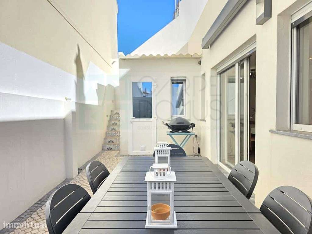 Moradia Renovada no Centro de Cabanas de Tavira-24