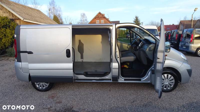 Opel VIVARO - 18