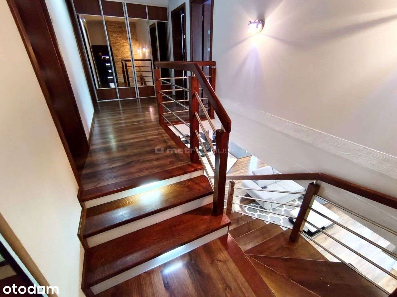 Nowoczesny dom z Spa, fotowoltaiką 136m2 Daleszyce-17