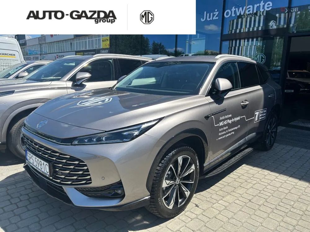 MG HS 2025