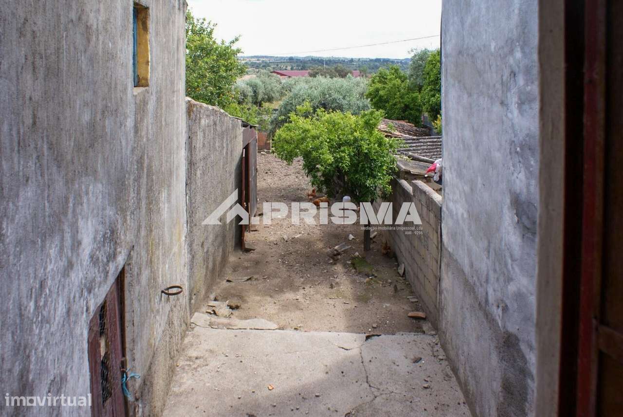 Moradia com espaço exterior para venda em Zebras, Fundão-22
