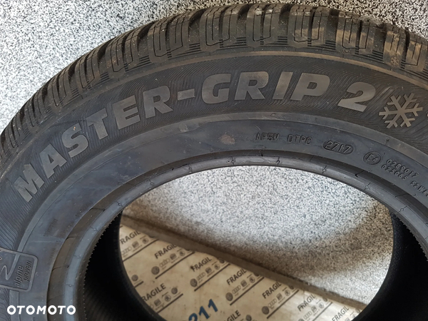 SEMPERI MASTER GRIP 2 215/65R16 215/65/16 - 7