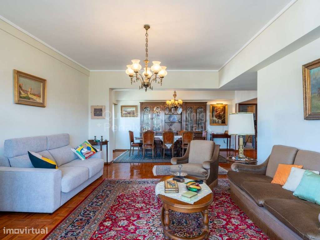 Apartamento T2 para arrendamento, com móveis em Algés - Grande imagem: 3/25