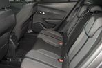 Peugeot 2008 1.2 PureTech Allure Pack EAT8 - 18