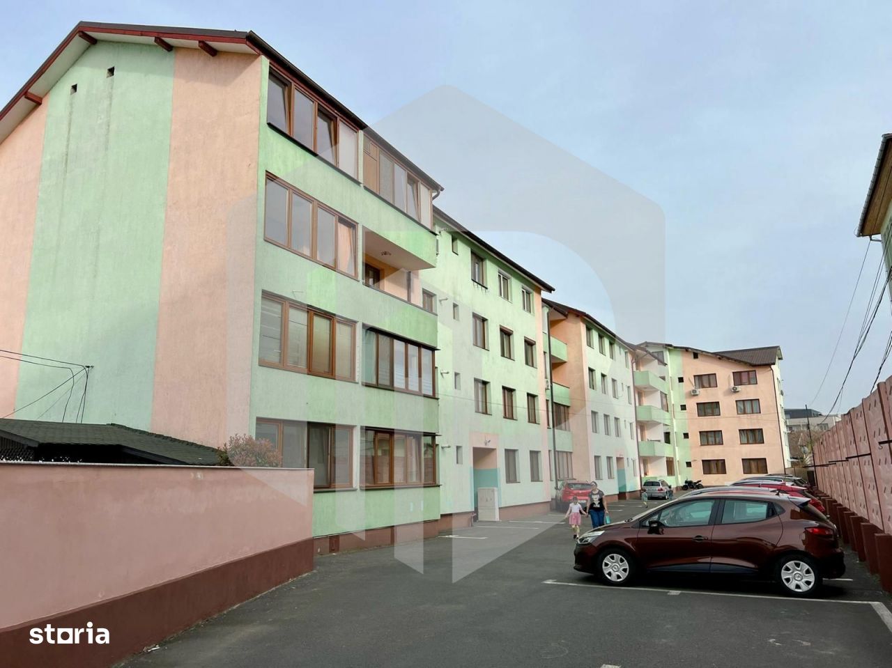 Ocazie unică - Apartament str Lupeni - 70 mpu - 927 euro/mp