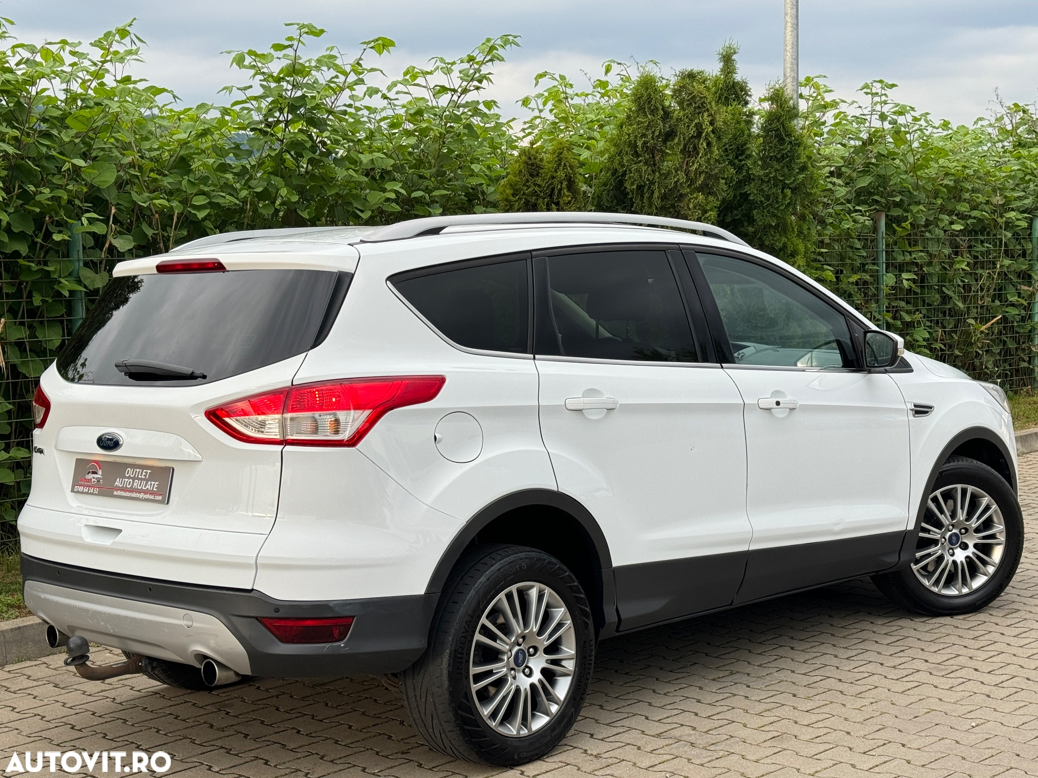 Ford Kuga 2.0 TDCi 2x4 Titanium - 23