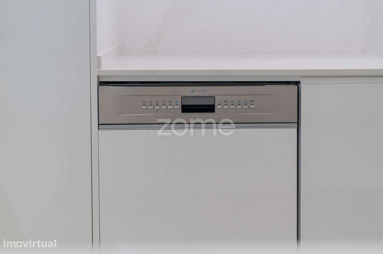 Apartamento T3 +1 com Mezanino / 3 lugares de garagem-13