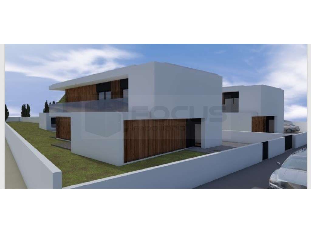 Moderna moradia T4 - São Bernardo - Grande imagem: 1/28