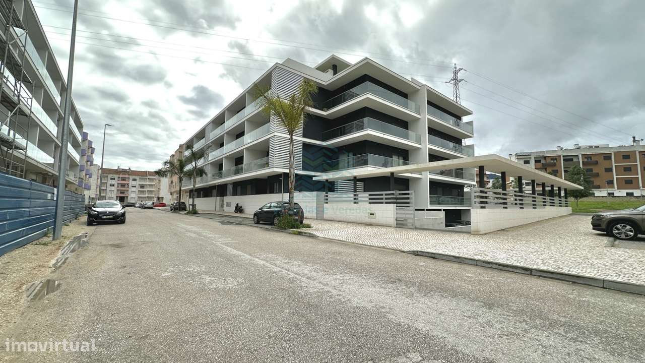 Apartamento T4 no Entroncamento - Grande imagem: 4/6
