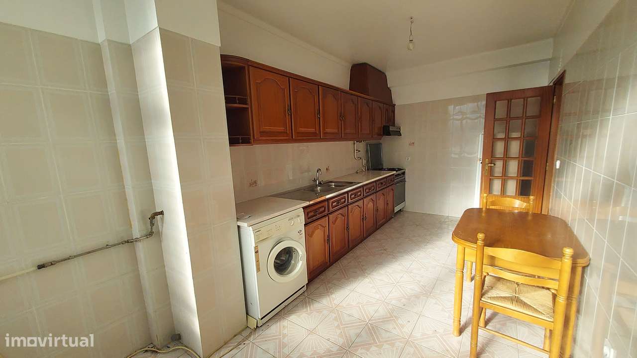 Apartamento T3 - Centro de Fátima - Grande imagem: 2/20