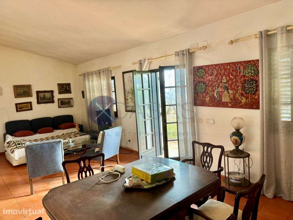 Excelente Moradia térrea com lote de 2430 m2 , com piscina e acesso...-9