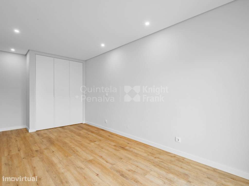 Apartamento T3 renovado na Quinta da Bicuda em Cascais-16