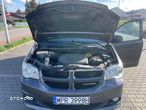 Dodge Grand Caravan - 27