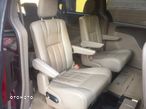 Chrysler Town & Country 3.6 Touring - 14