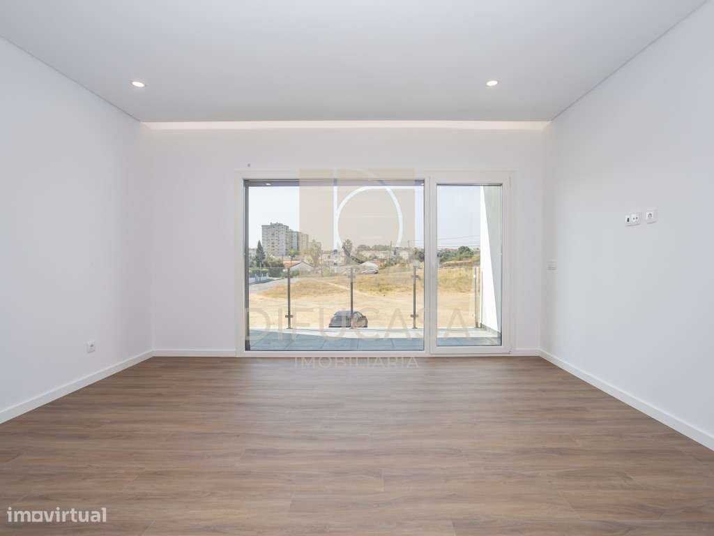 R291 Moradia T3 Duplex com áreas fabulosas-24