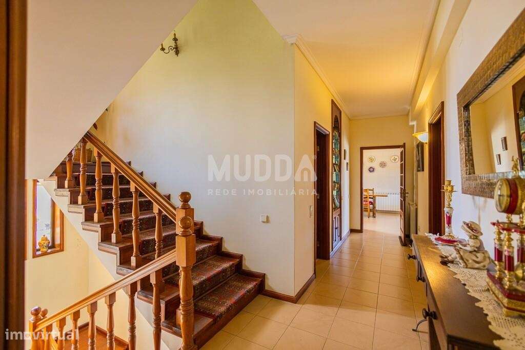 Moradia T4+ com Jardim e Pomar em Escapães, Santa Maria da Feira-13