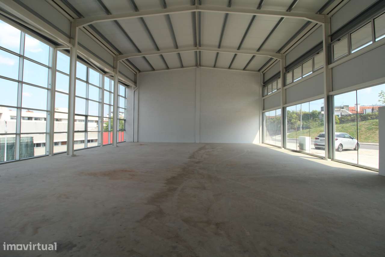Pavilhão Industrial - Azurém, Guimarães - Grande imagem: 2/6