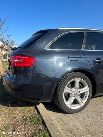 Audi A4 Avant 2.0 TDI DPF multitronic Ambition - 11