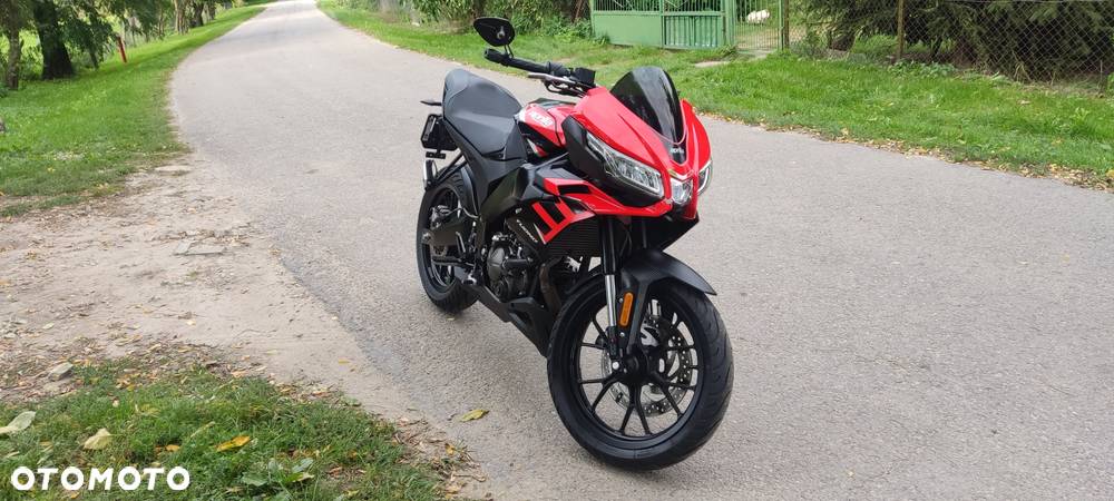 Aprilia Tuono - 12