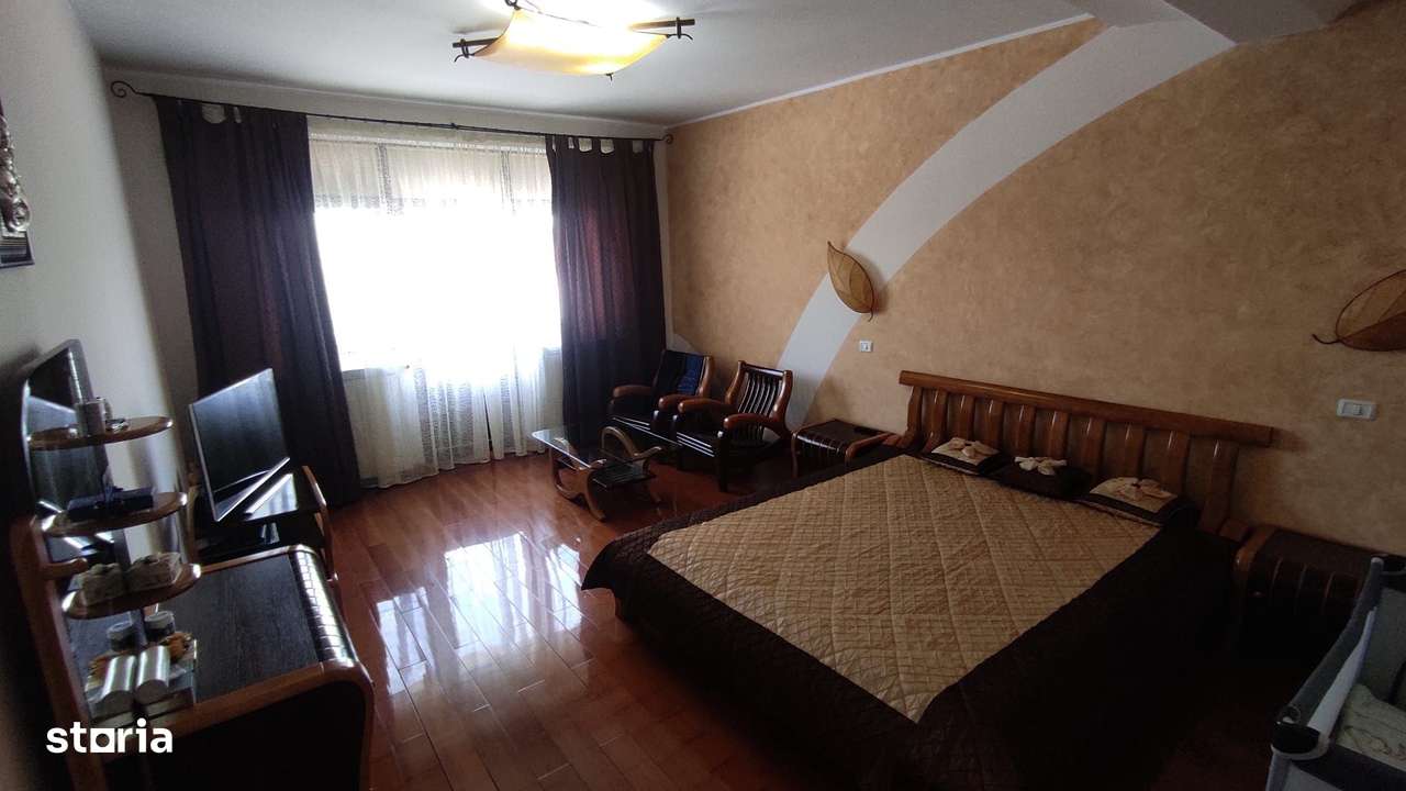 Casă zona Stadion - Imagine principală: 3/17