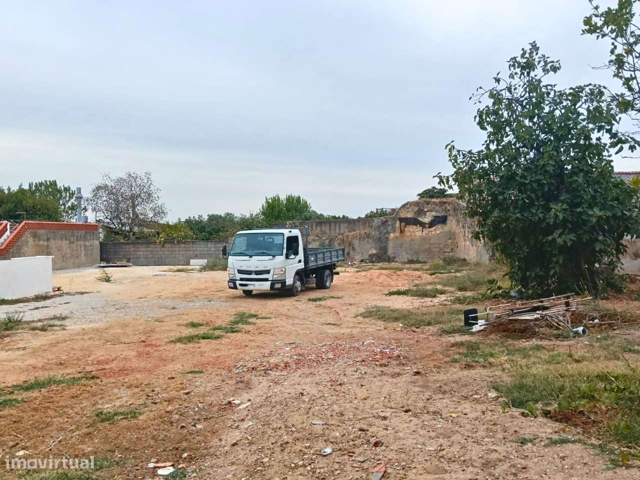 Prédio de 2 Pisos - Oportunidade de Investimento - Grande imagem: 4/18