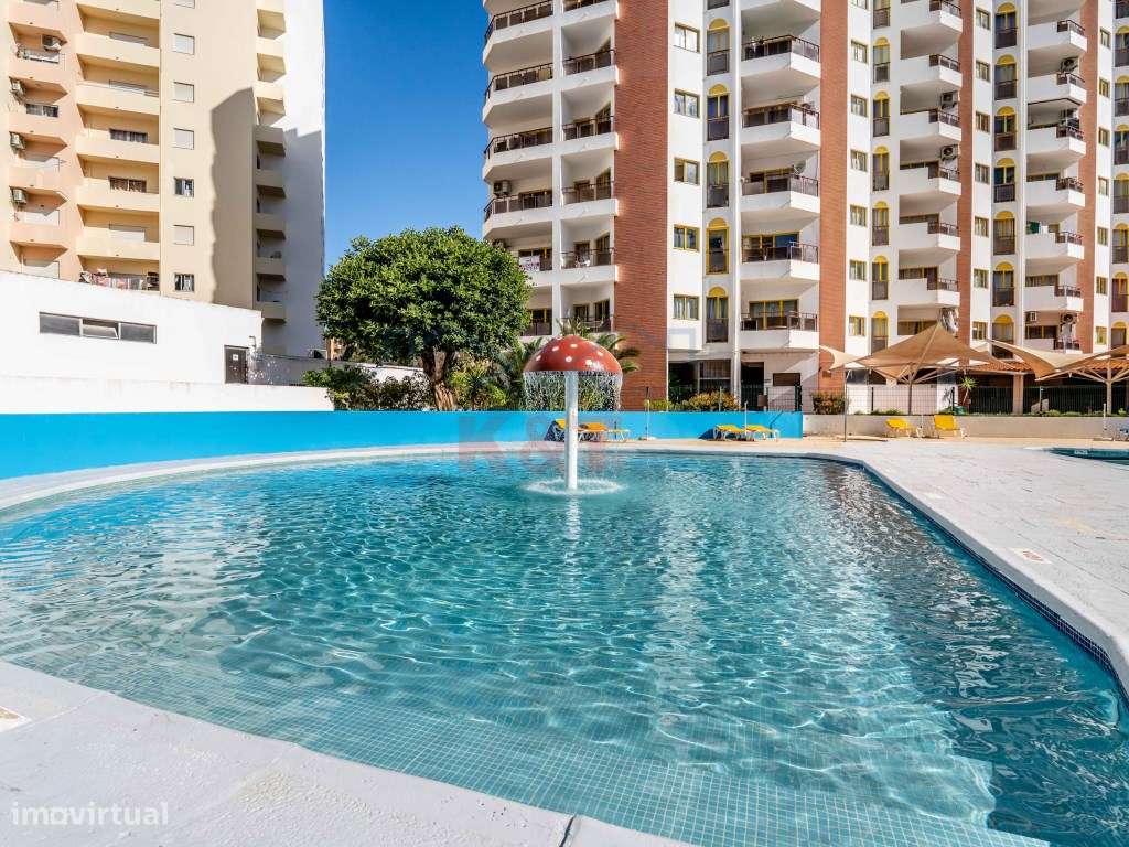Piscinas de água salgada e zona de Lazer - Empreendimento Clube Pra...-7