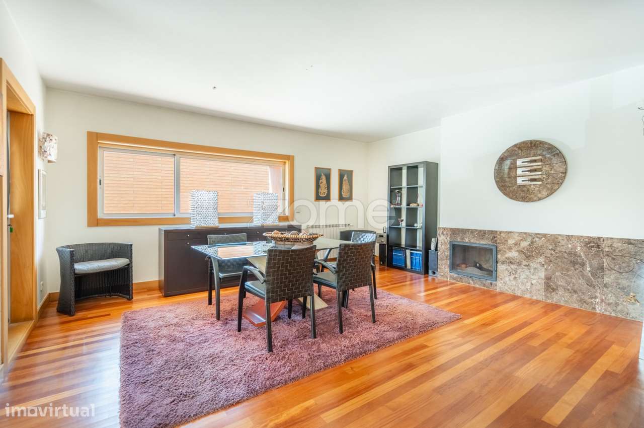 APARTAMENTO T4 DUPLEX COM TERRAÇO - Grande imagem: 5/44