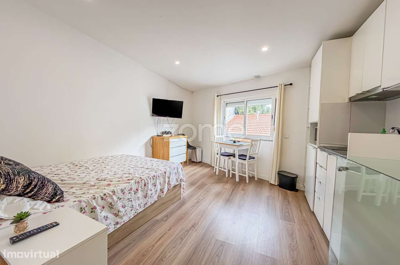 Arrendamento l T0 junto ao metro do Heroísmo - Grande imagem: 3/15