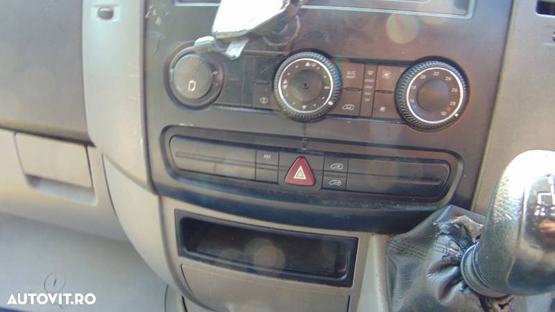 Radio CD VW Crafter dezmembrez vw crafter 2.5 - 5