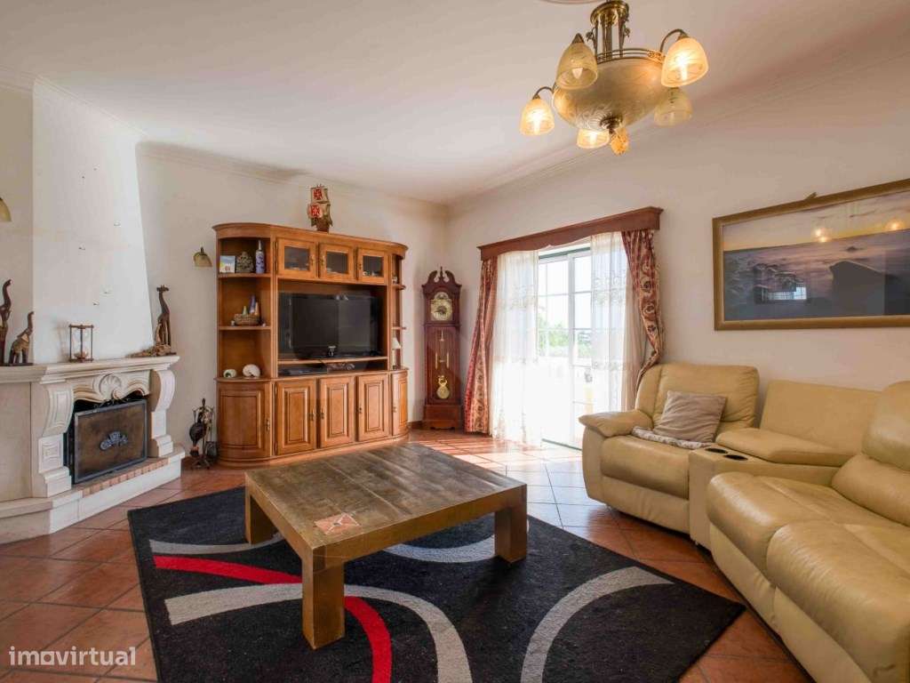 Moradia T3+3 para venda em Santarém.-6