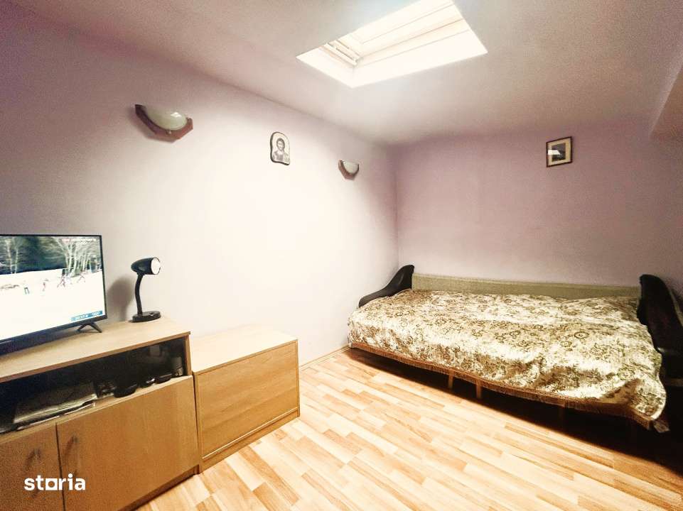 VAND MANSARDA CINEFILULUI-7