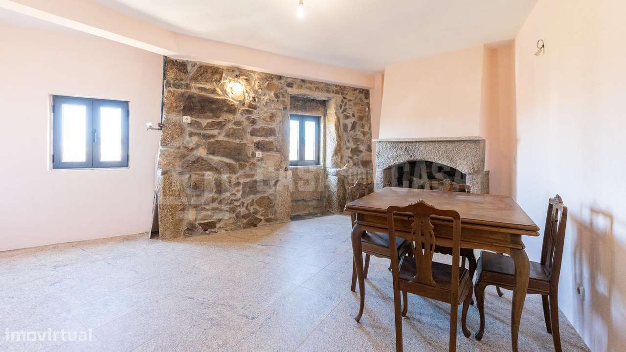 Moradia para Reconstrução em Mioma-8