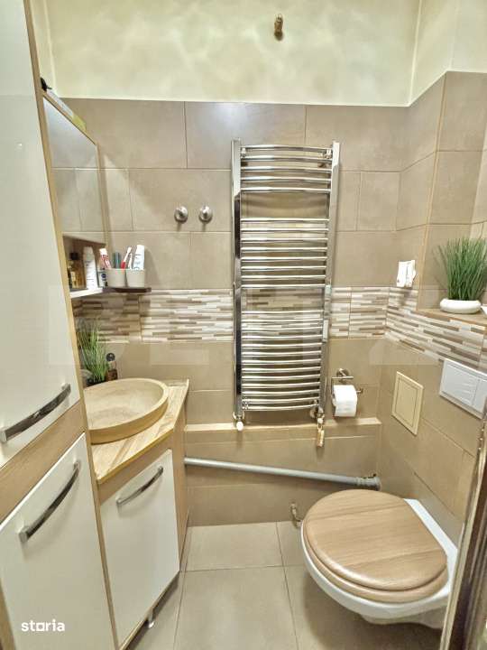 Apartament 3 camere, 70 mp, Calea Buziasului - Imagine principală: 5/9