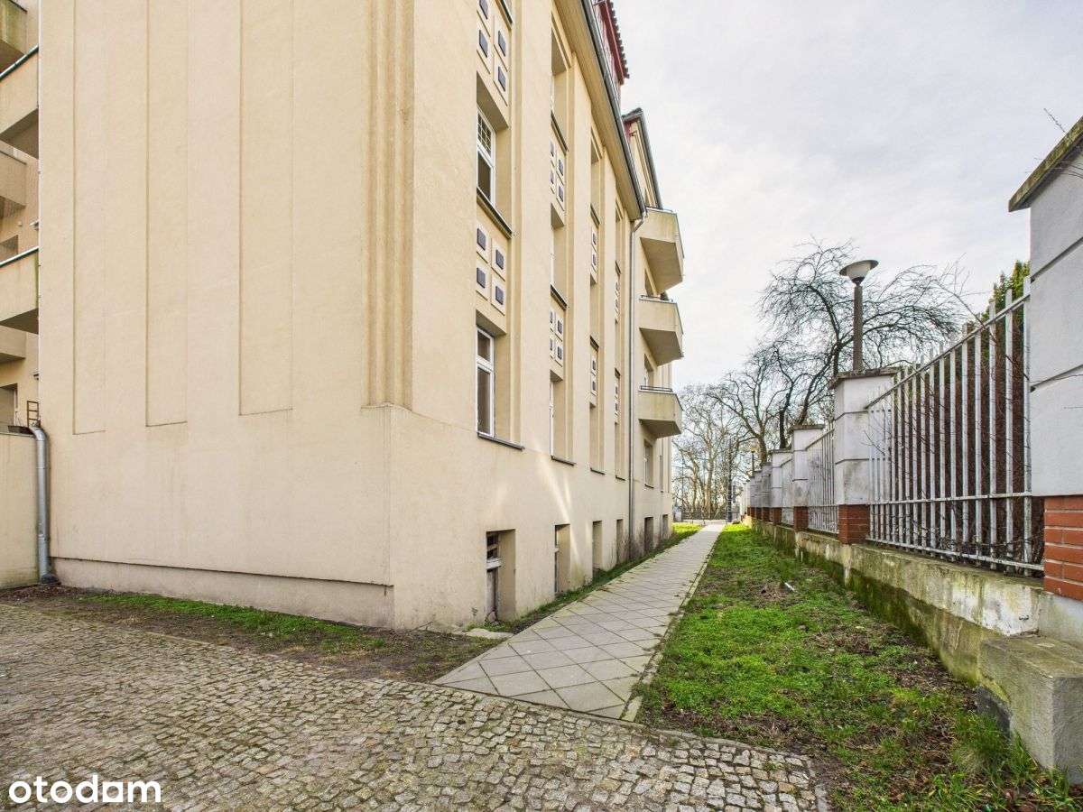 *Uczyń perłę z kompletnej demolki* - Pełny obrazek: 3/18