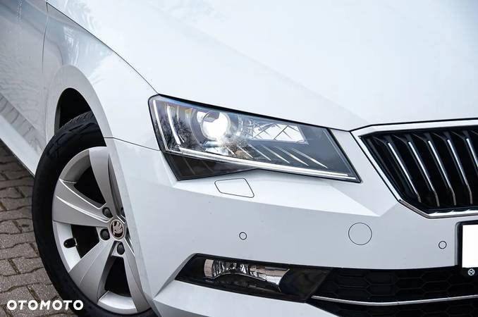 Skoda Superb 1.5 TSI ACT DSG Ambition - 19