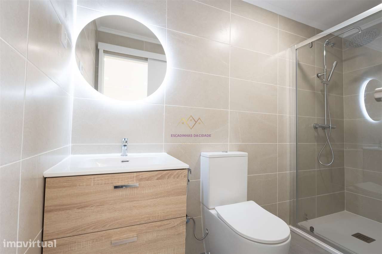 T3 Renovado Olivais com Vista Rio-16