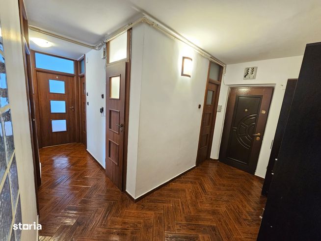 Apartament 3 camere, bloc cu stalp, in Centrul Civic, COMISION 0%-8