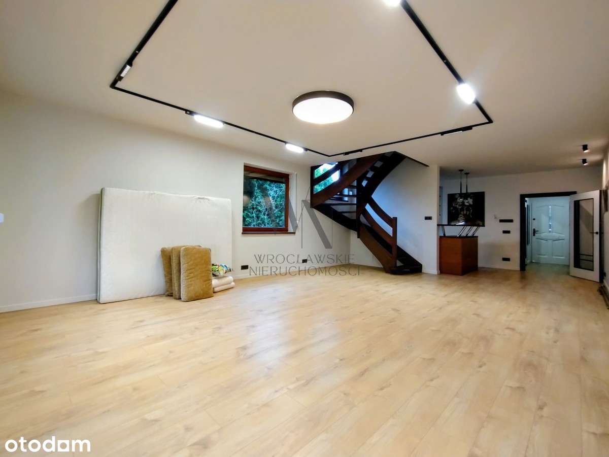 Dom*4pok*ogród z tarasem* garaż*-4