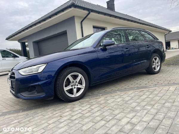 Audi A4 Avant 35 TDI S tronic - 11