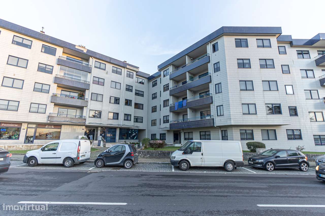 Apartamento T2 a 2 minutos do Pingo Doce de Perosinho-16
