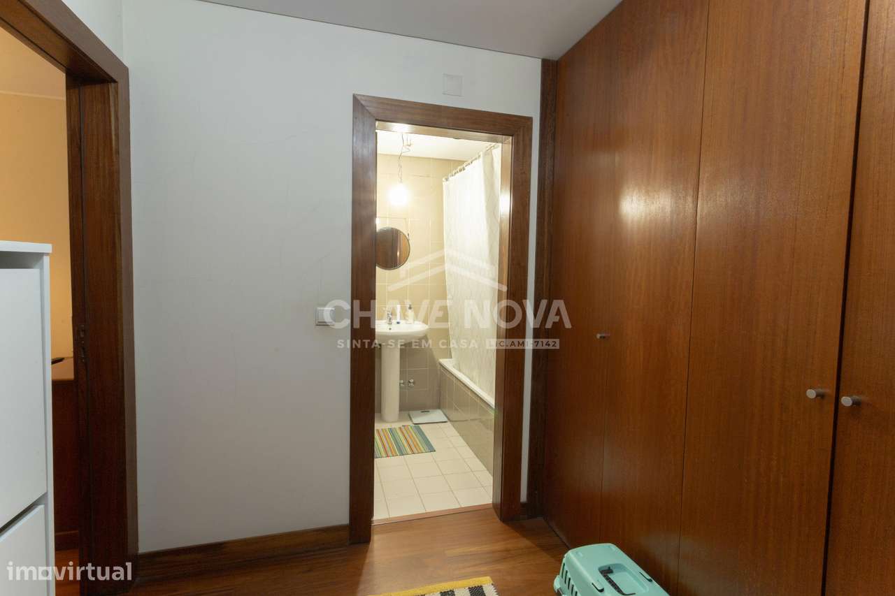 Excelente apartamento T2 em Oliveira do Douro-9
