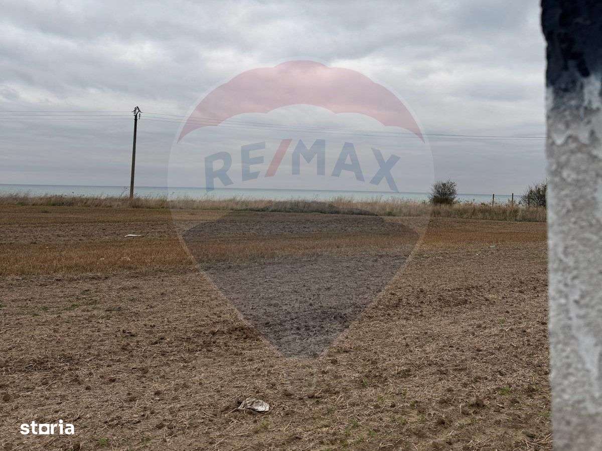 Teren intravilan de vanzare la 550m de plaja Corbu Constanta - Imagine principală: 4/6