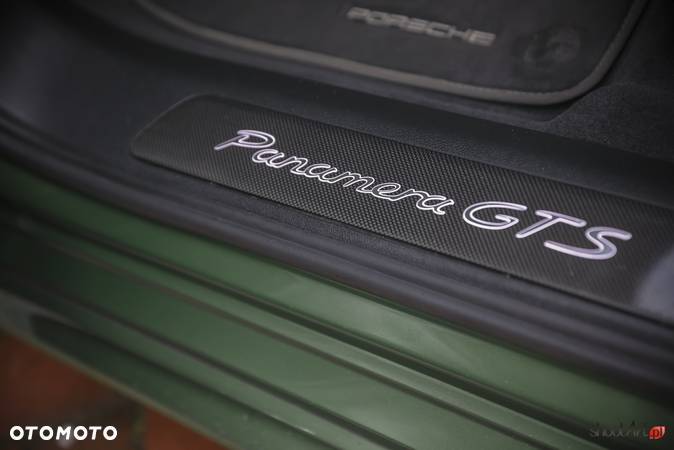 Porsche Panamera GTS GPF Sport Turismo - 7