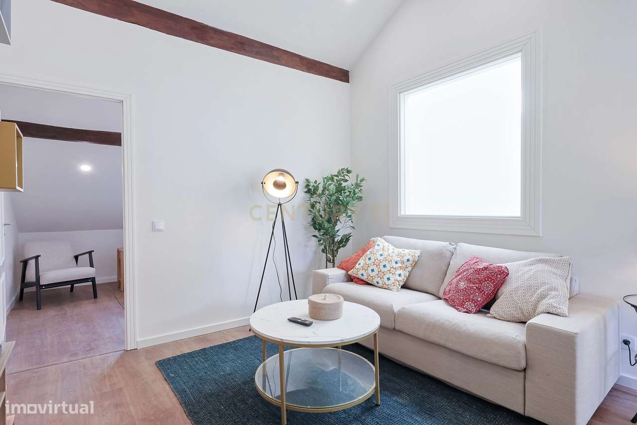 Prédio Reabilitado à Venda em Gaia-10