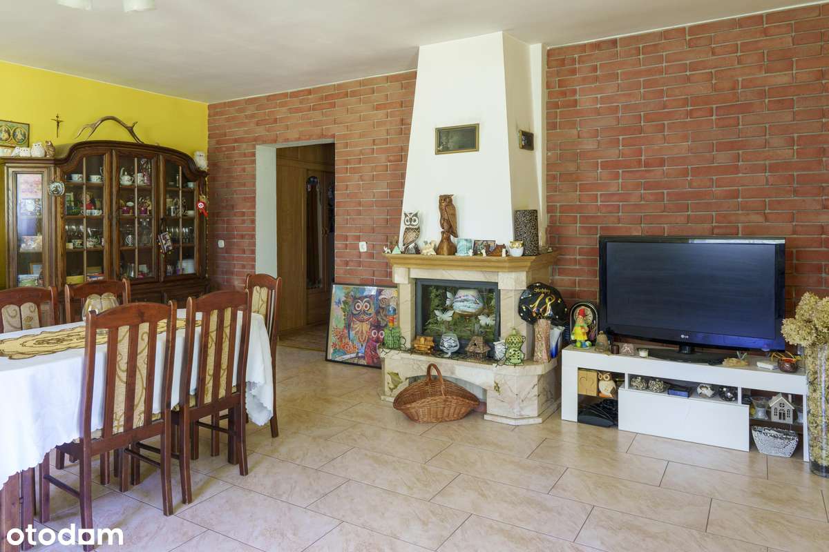 Dom w Łopiennie - idealne miejsce dla rodziny!-1