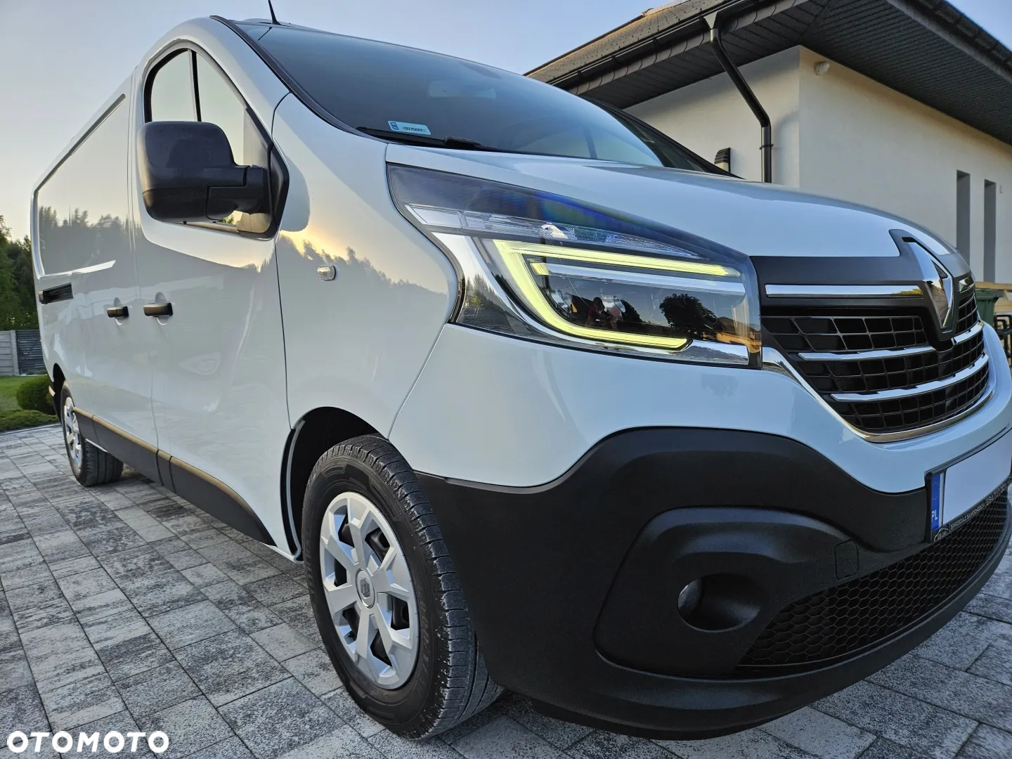 Renault Trafic III Chłodnia Izoterma L2H1 59tyś km SalonPL FV23% - 15